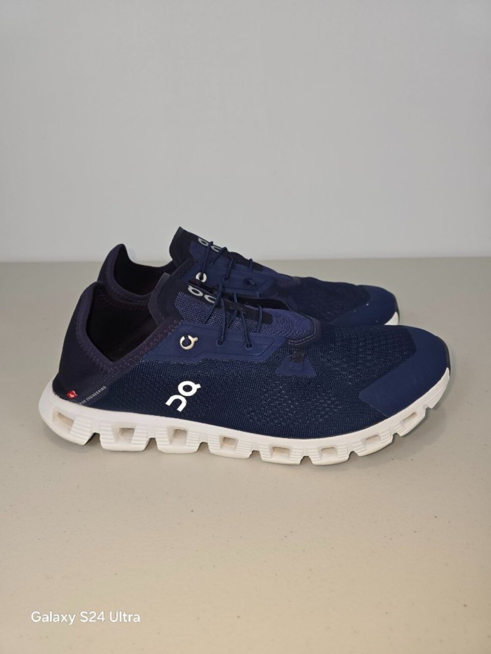 On Cloud running coast 5 sneakers in blue men's size 11M - Picture 4 of 11